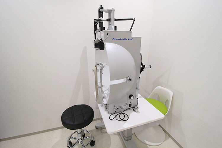 ゴールドマン視野計の写真