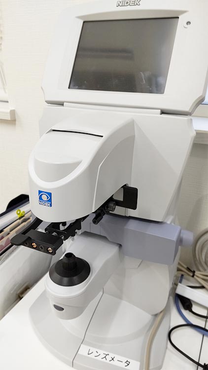 レンズメーターの写真